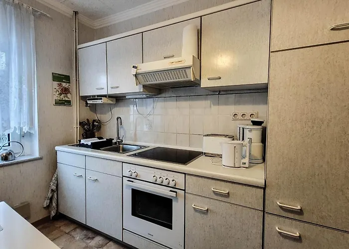 Ruhig Gelegene In Idyllischer Umgebung - Entspannung Garantiert Apartment *